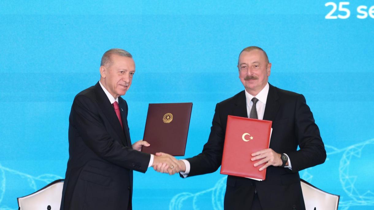 Erdogan y Aliyev echan las primeras piedras del gasoducto Iğdır-Najicheván y firman tres acuerdos