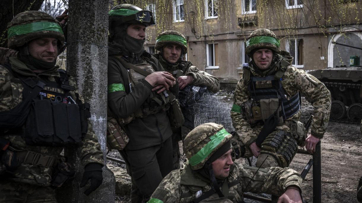 اوکراین از تداوم ضد حملات به سمت باخموت خبر داد