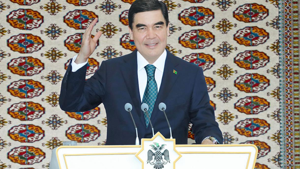 Türkmenistanyň Prezidenti köpçülikleýin sport çärelerine gatnaşdy