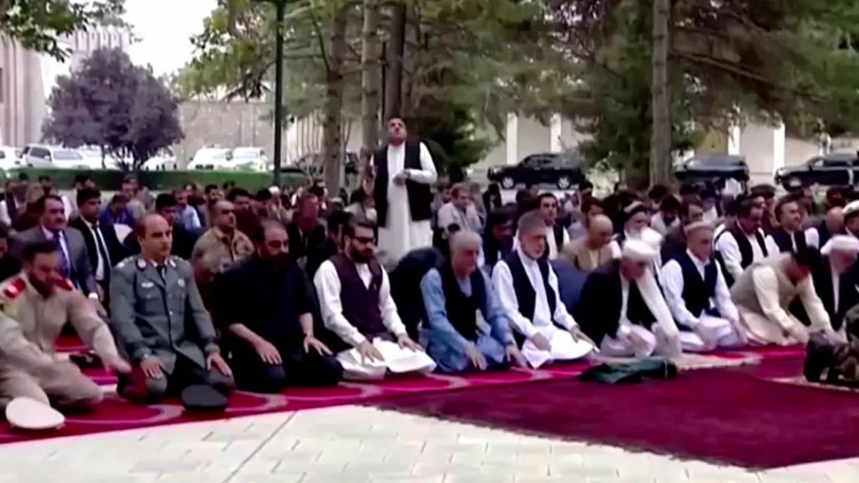 افغانستان، صدارتی محل کے جوار میں دوران نماز راکٹ حملہ