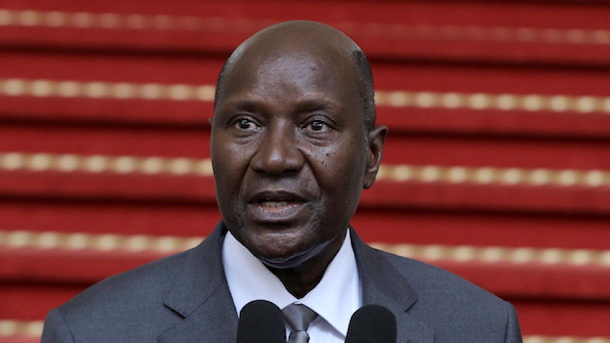 آئیوری کوسٹ:صدر نے حکومت اور فوج کے سربراہ معطل کر دیئے