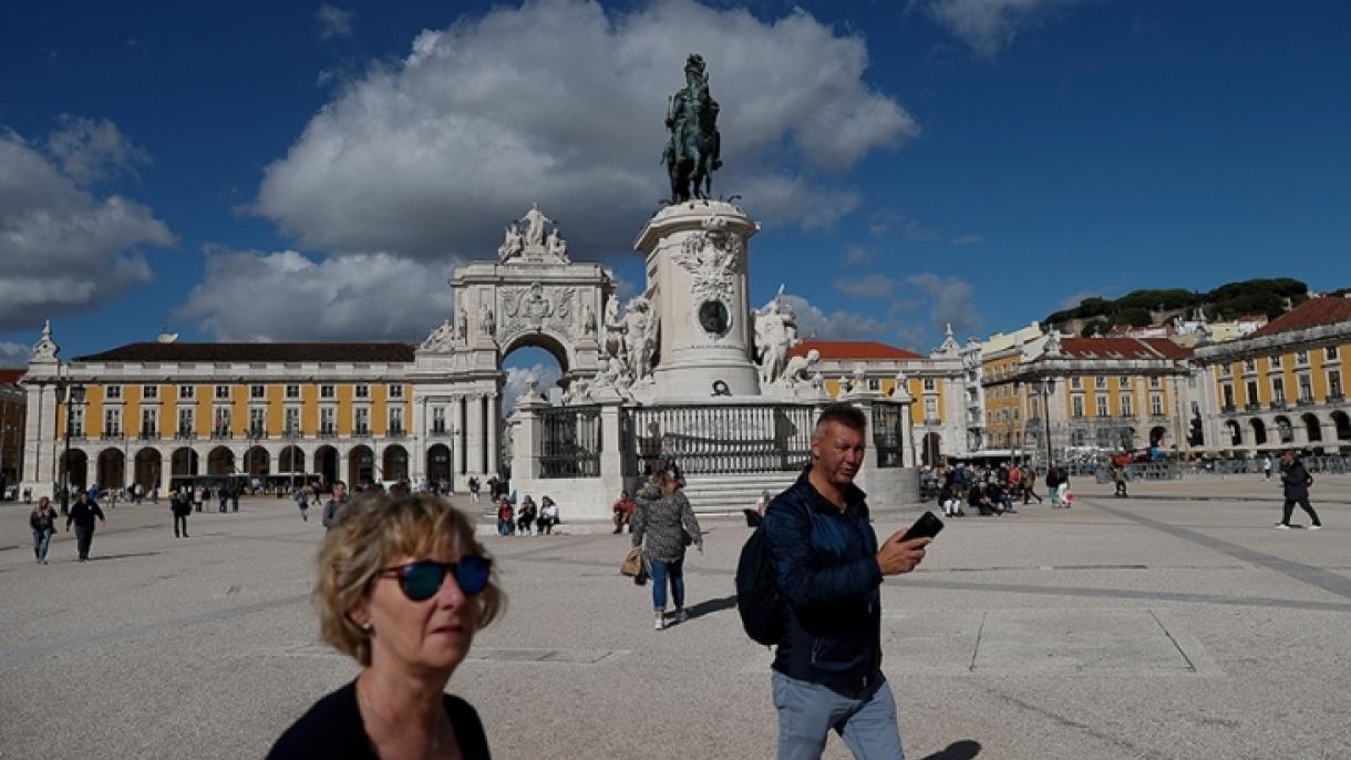 کاهش روزهای کاری در پرتغال به 4 روز در هفته
