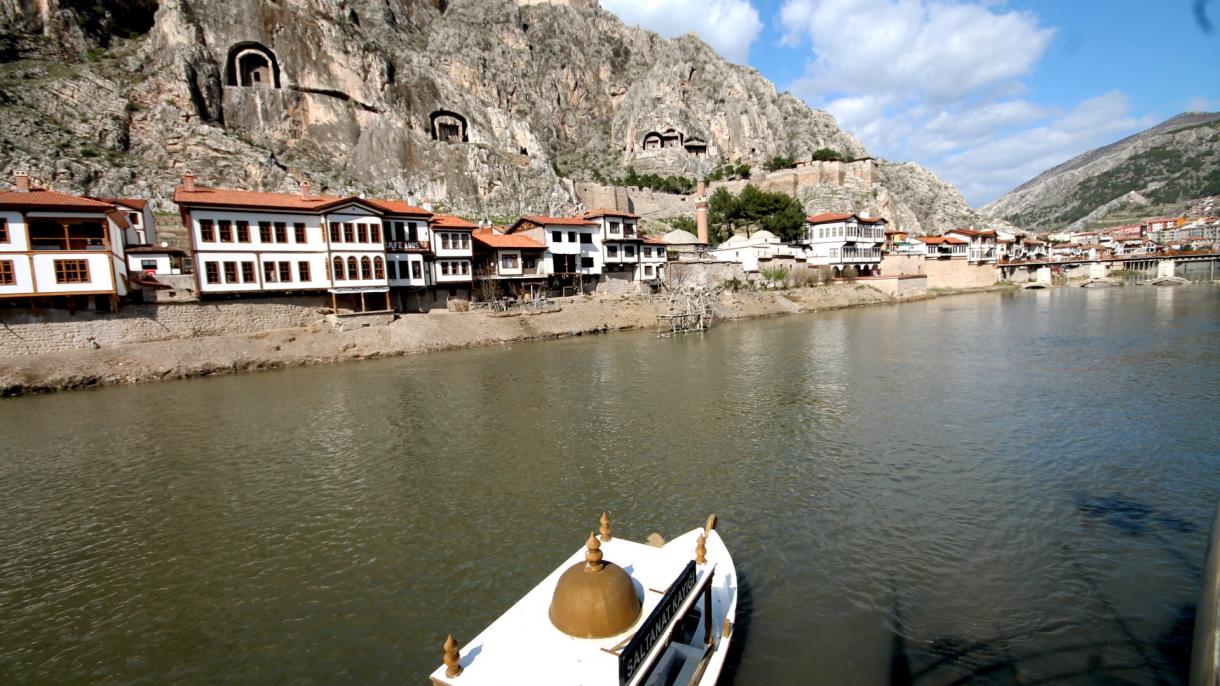 ¿Sabían que nació en la provincia de Amasya en Türkiye el primer geógrafo conocido del mundo?