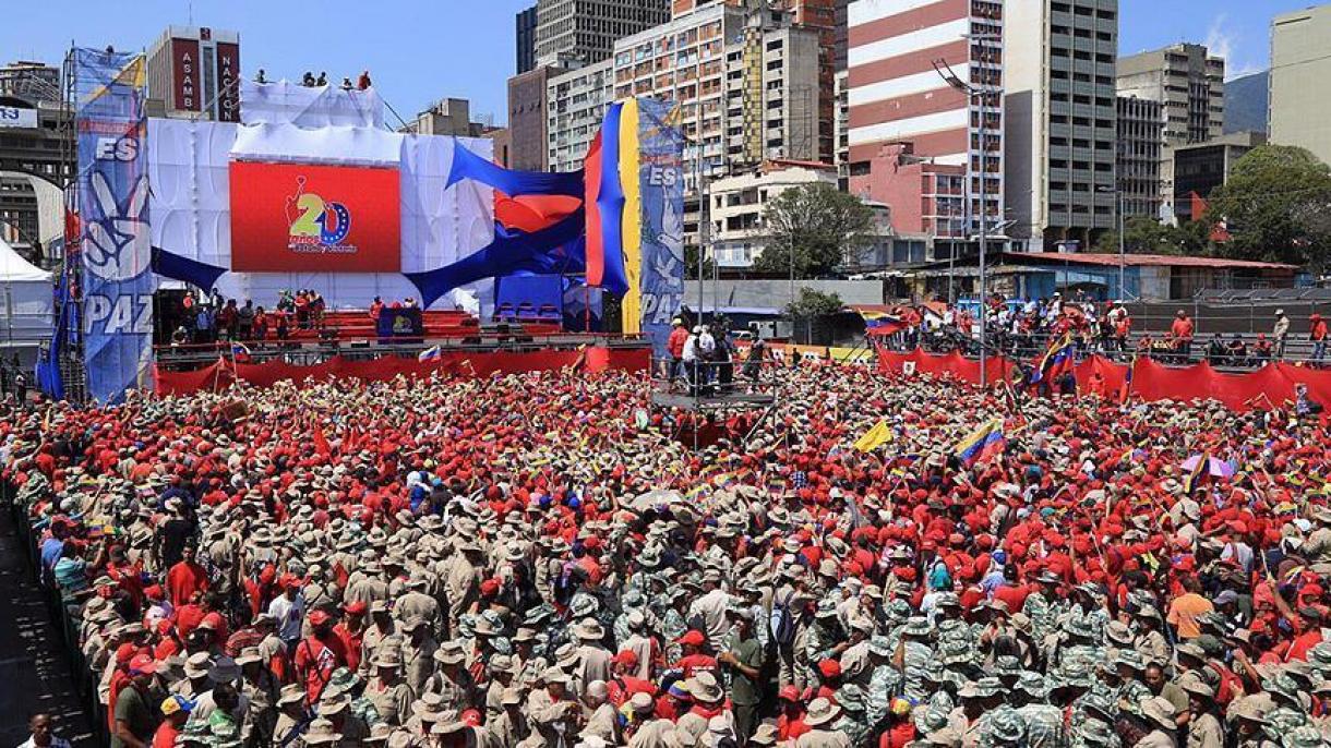 تظاهرات دوباره مخالفان و حامیان نیکلاس مادورو در ونزوئلا