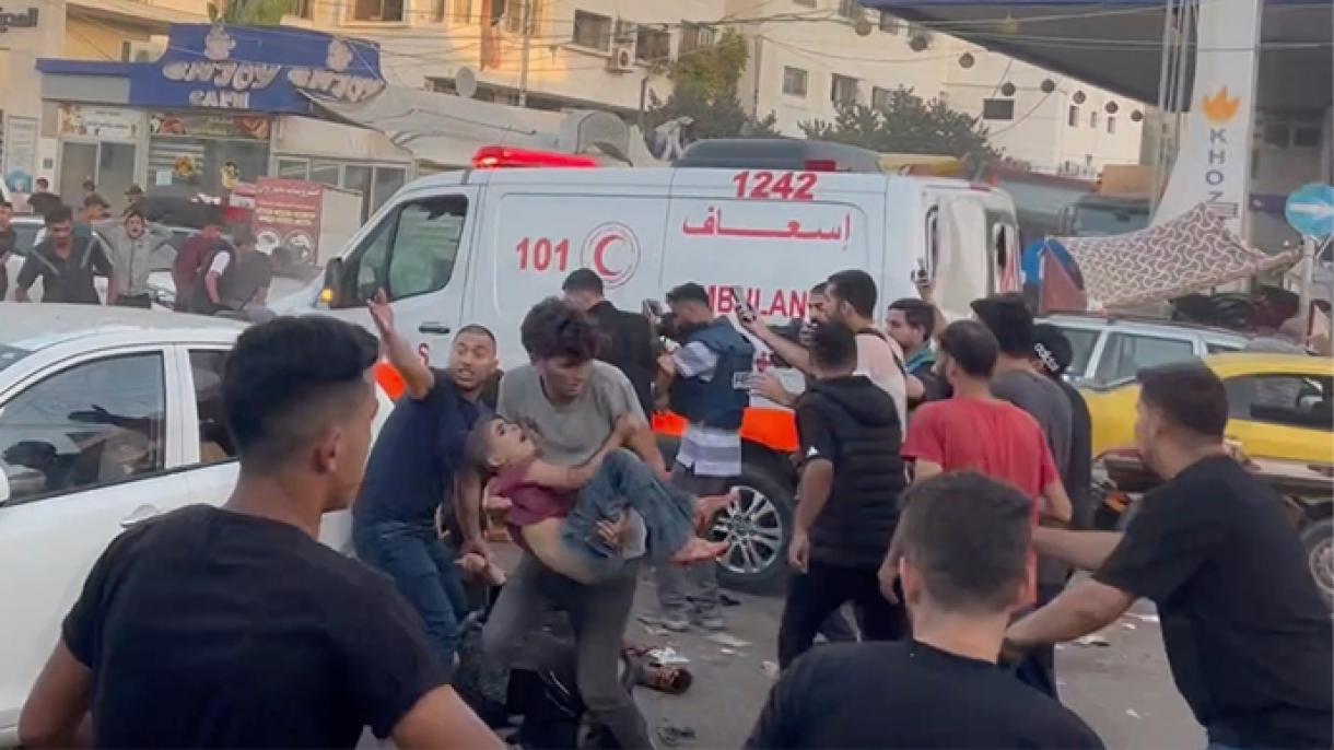 Al menos 13 palestinos mueren en ataque a ambulancias en la puerta del hospital Al Shifa de Gaza
