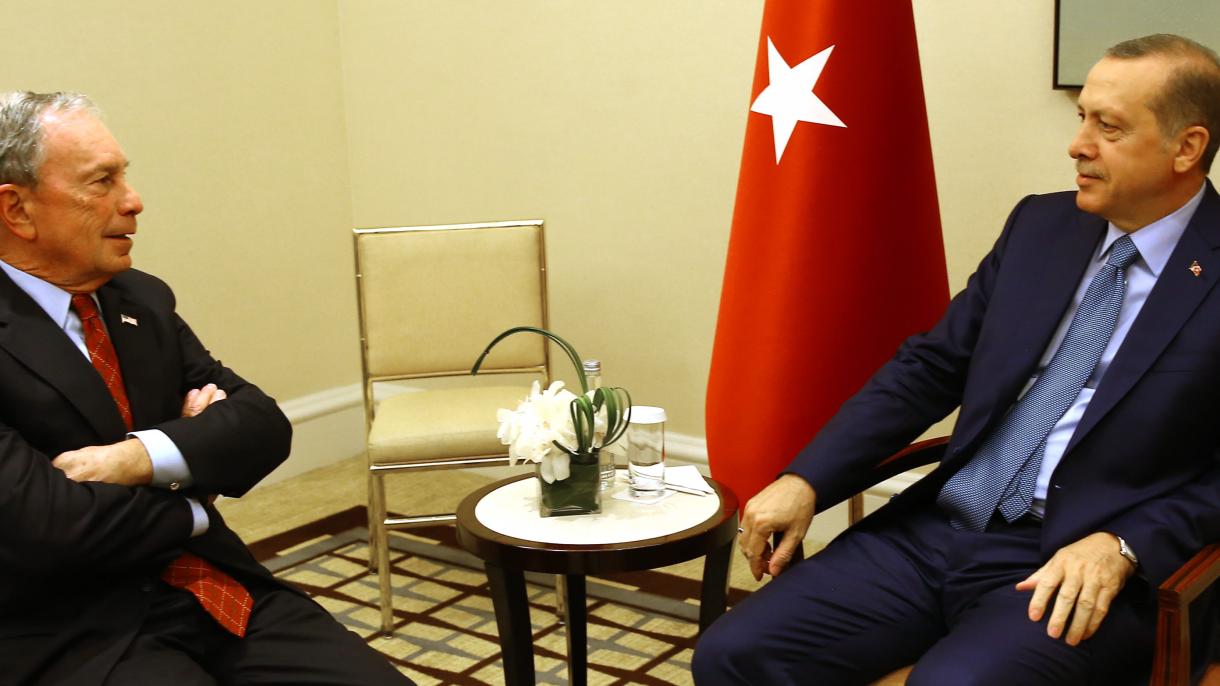 Erdogan elogia cortes de taxa, insta mais do Banco Central