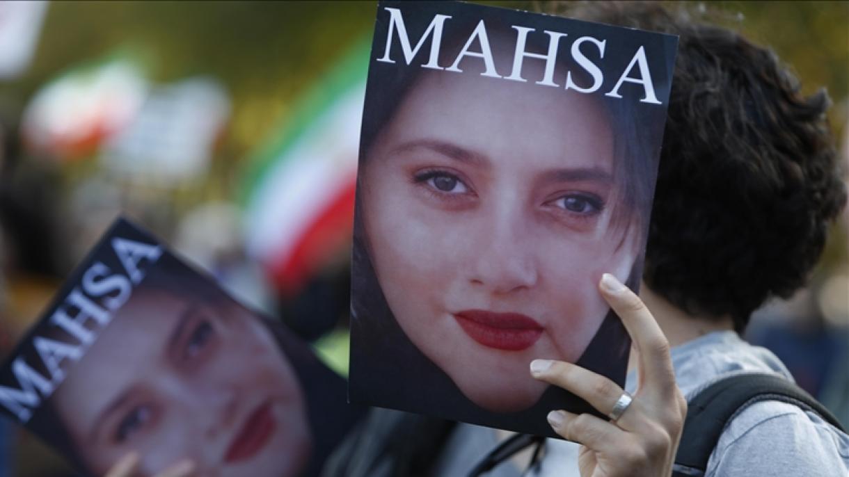 欧盟通过第5轮制裁 以抗议伊朗在玛莎丧生后对示威者的干预和死刑处决