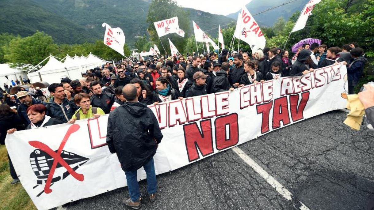 ایتالیادا یوکسک سرعت‌لی قاطار اعتراضی
