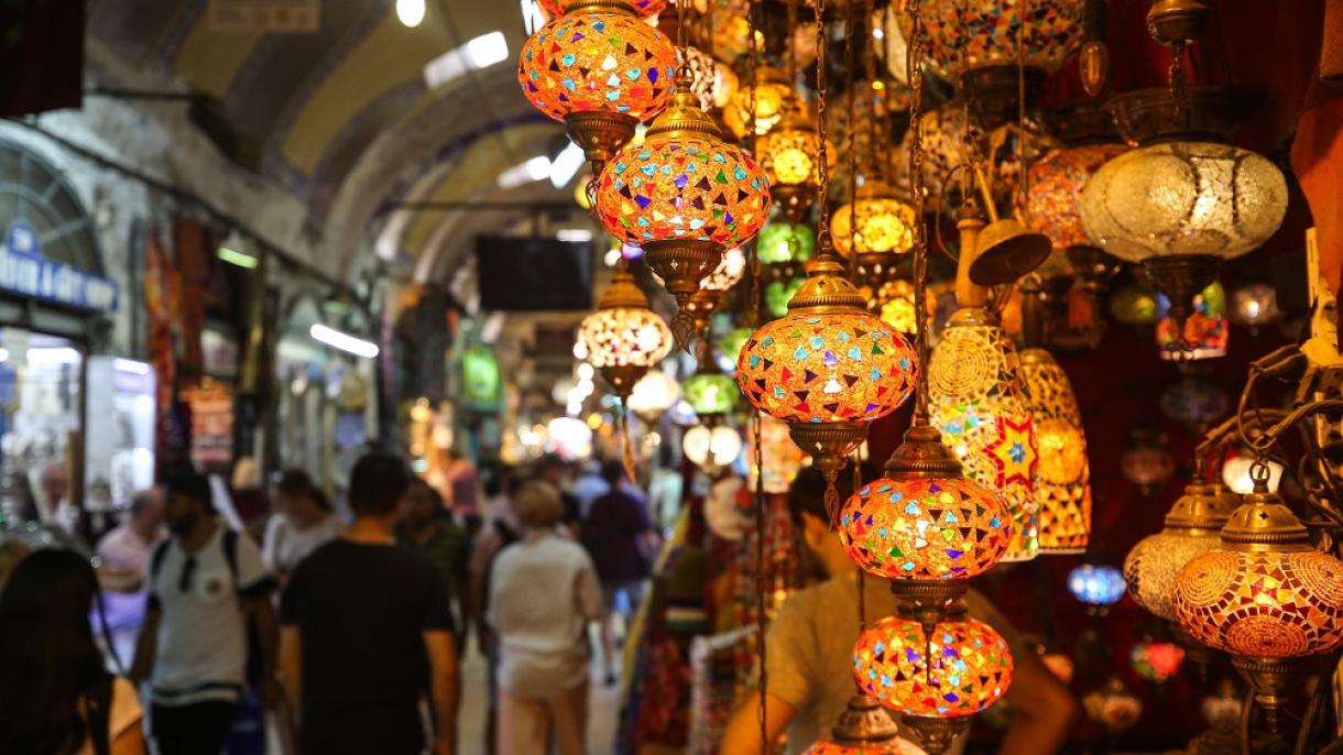 El Gran Bazar de Estambul, primer centro comercial cubierto en el mundo