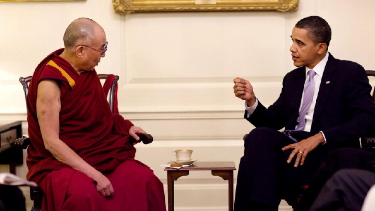 Obama recebe Dalai Lama na Casa Branca e causa tensão com a China