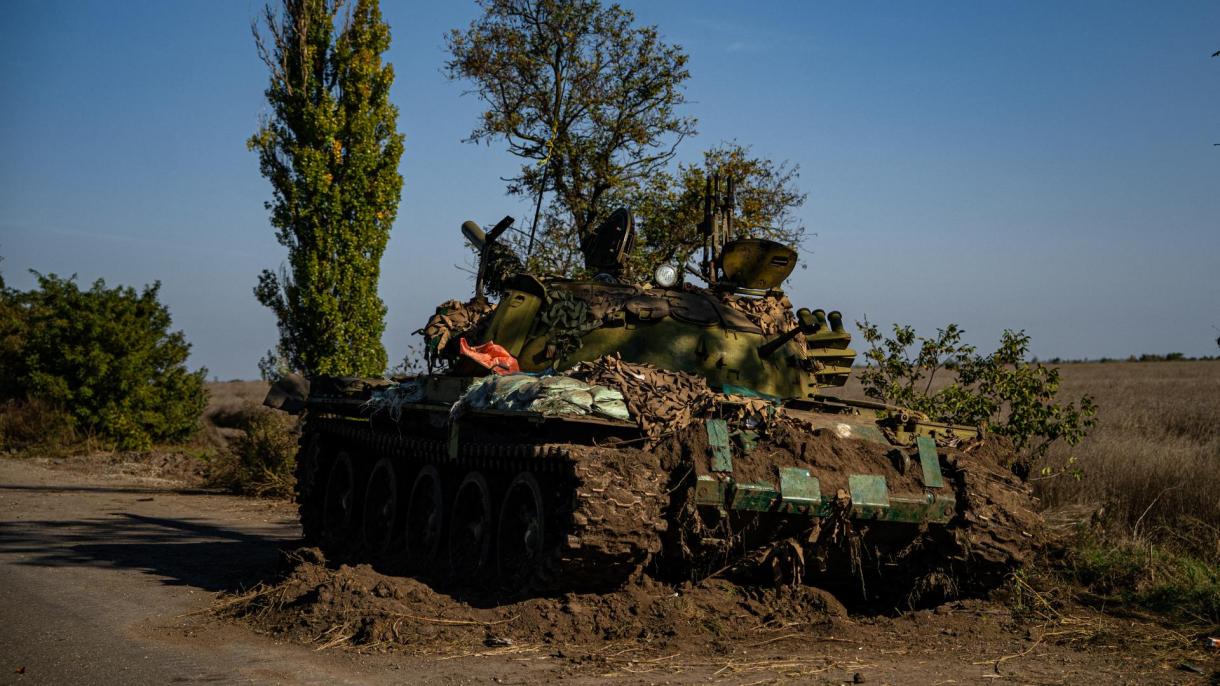 Русия пуска на бойното поле в Украйна 60 годишни танкове...