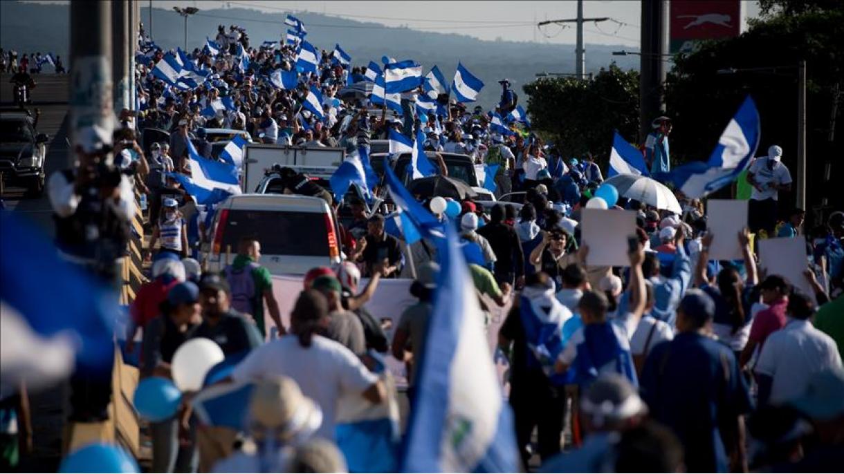 UE pede à Nicarágua que pare a violência contra manifestantes