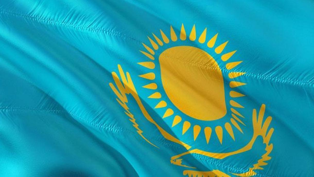 قازاغیستان دا حؤکۆمت استعفا اتدی