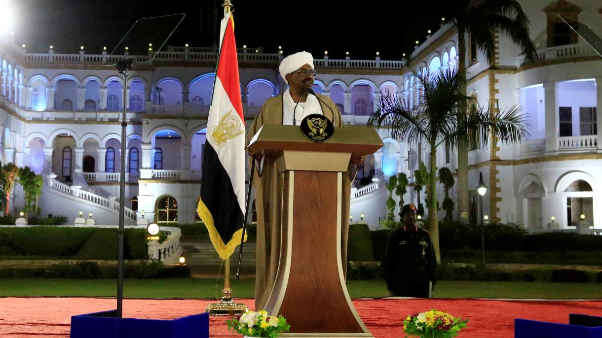 عمر البشیر، مصطفی یوسف حولی را به عنوان وزیر دارایی سودان برگزید