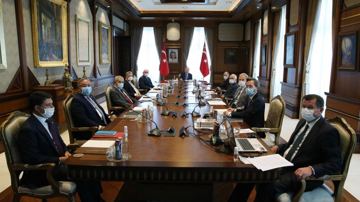 Турция обсъди контрамерките срещу недостоверните твърдения за събитията от 1915та година...