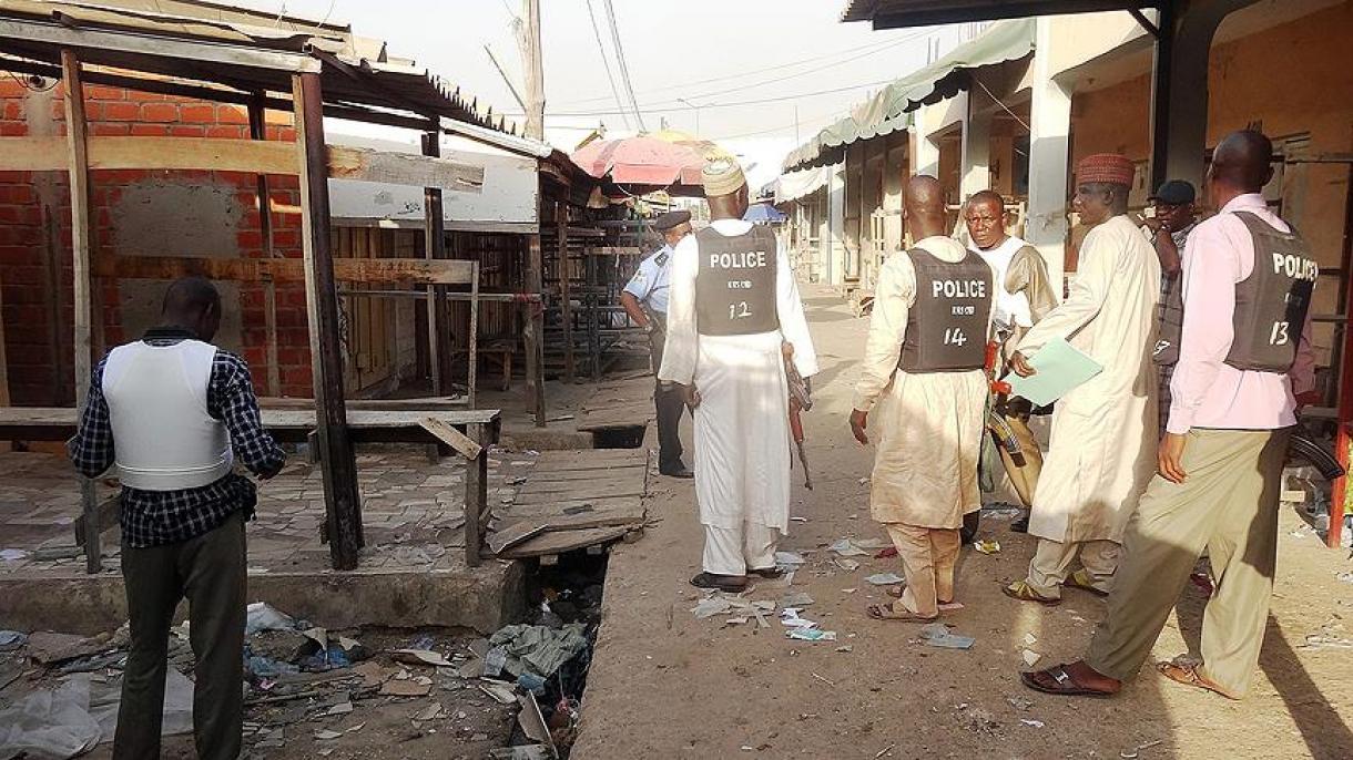 Nigeria bombardea por error un campo de refugiados y mata al menos a 100 personas