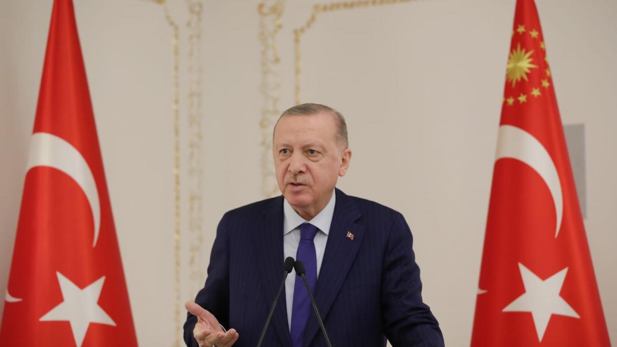 Президент Р. Т. Эрдоган кол салуу болгон кеменин капитаны менен сүйлөштү
