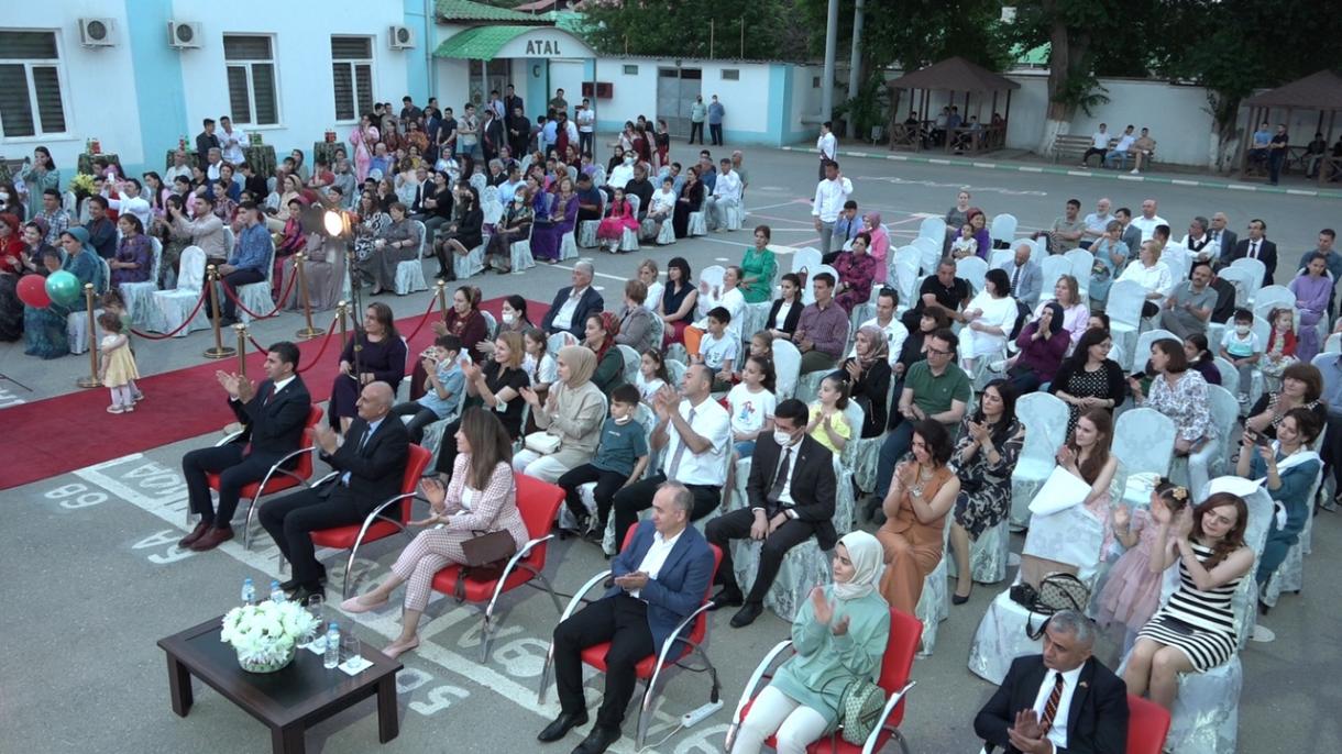 Aşkabat Ortak Türkmen-Türk Okulu 2022 Yılı Mezunlarını Verdi 4.jpg
