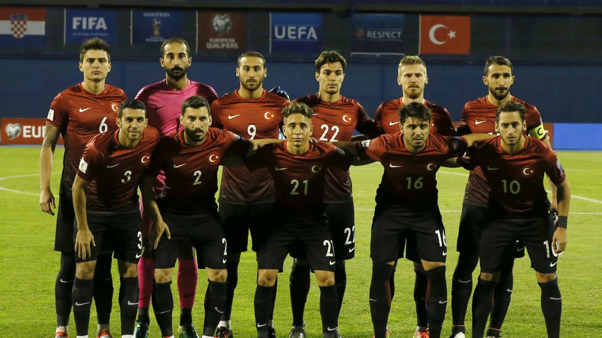türk futbol milli takımı.jpg