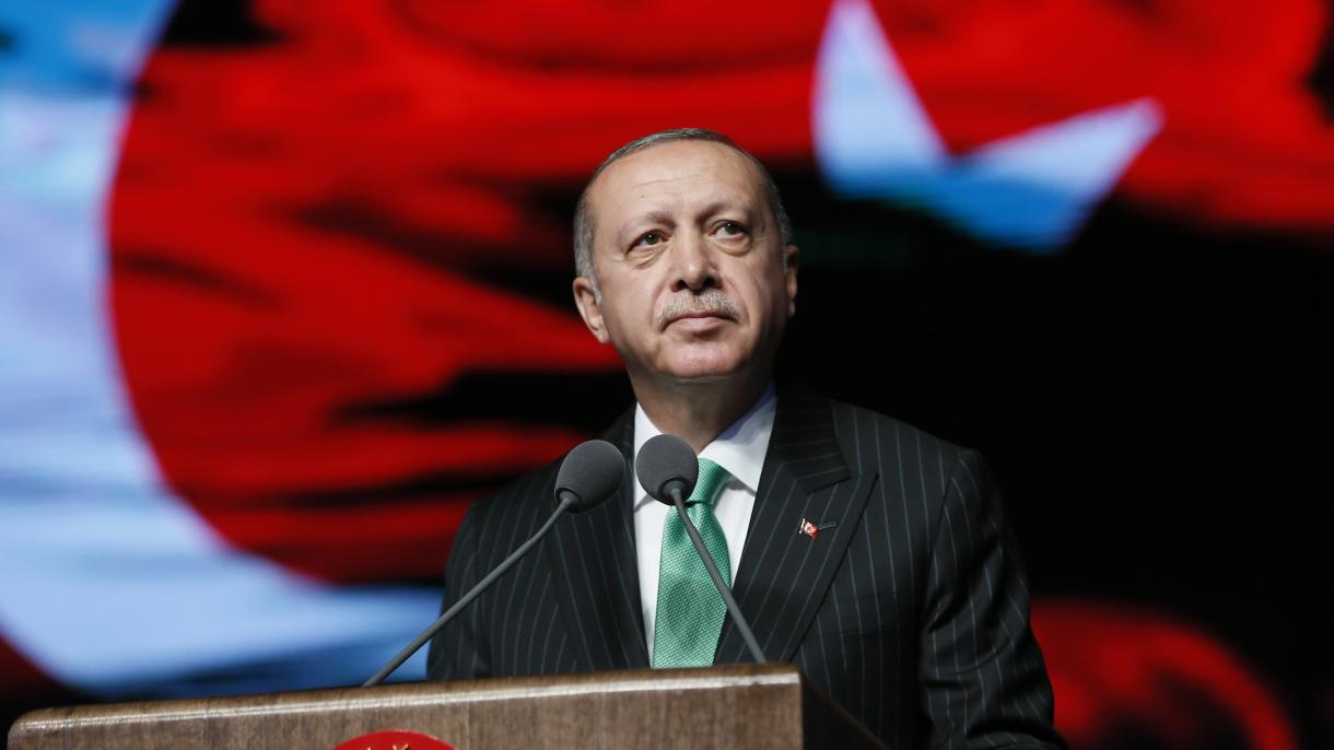 Erdogan: “La economía turca marcha hacia el futuro con confianza”