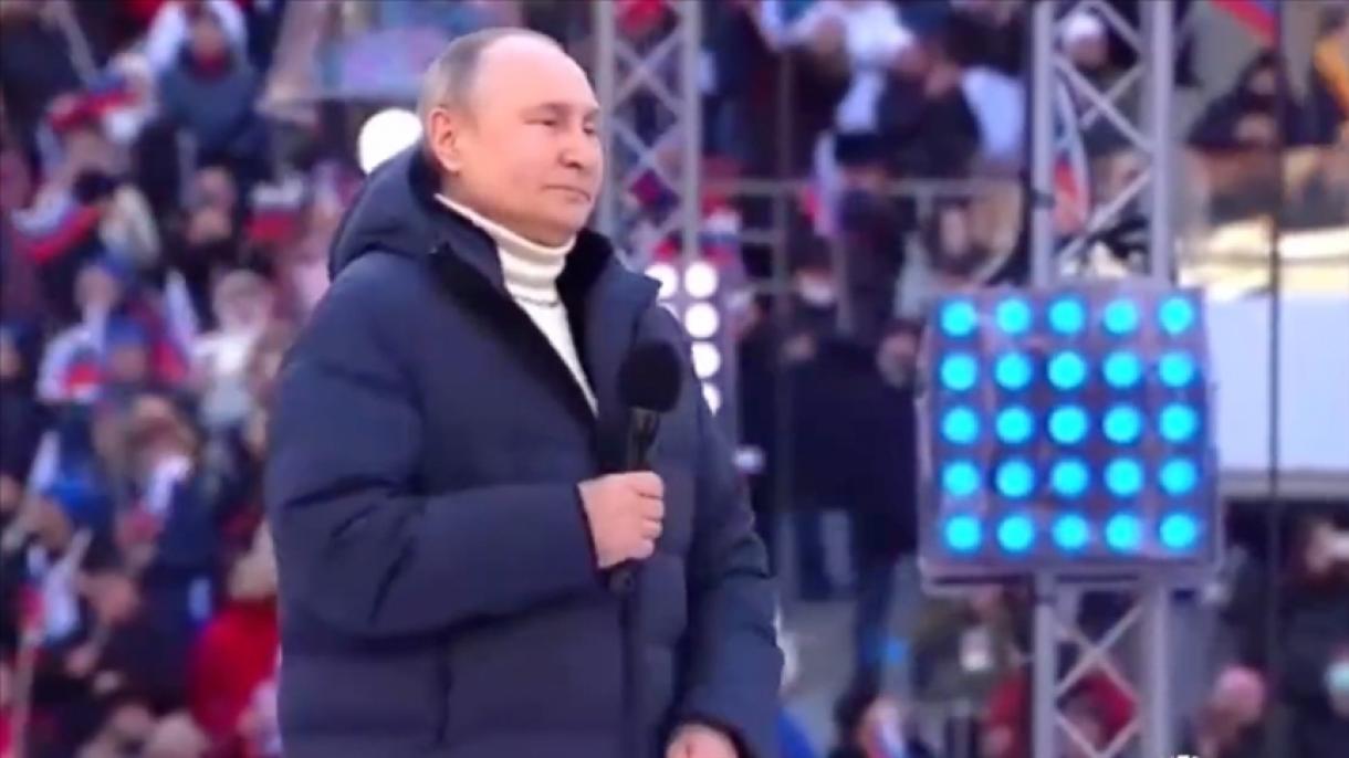Putin 24-nji Fewraldan Bäri Ilkinji Gezek Halk Bilen Duşuşdy