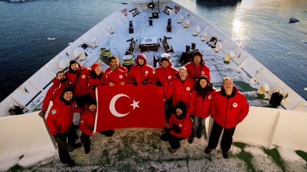 ترکی کے سائنسدان انٹارکٹکا میں اپنے تحقیقی کام کو مکمل کر کے وطن واپس لوٹ آئے