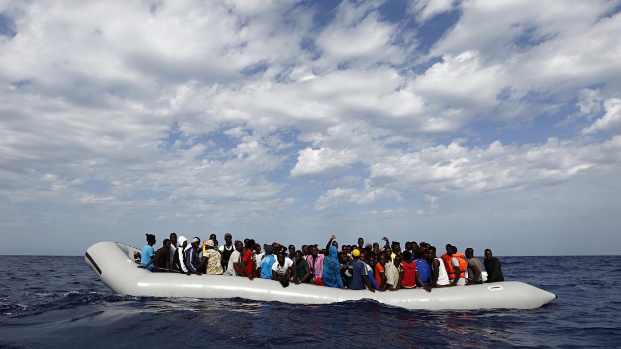 Διασώθηκαν παράτυποι μετανάστες στα ανοιχτά της Λιβύης