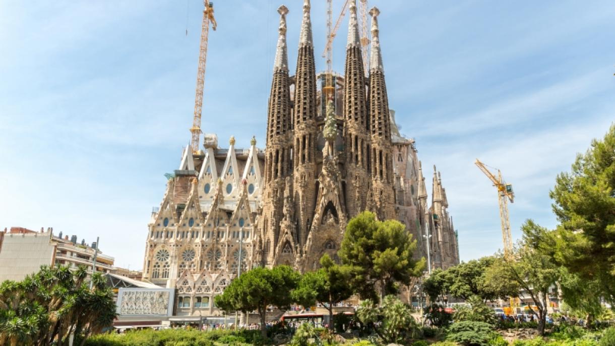 La Sagrada Familia será en 2022 el edificio más alto de Barcelona