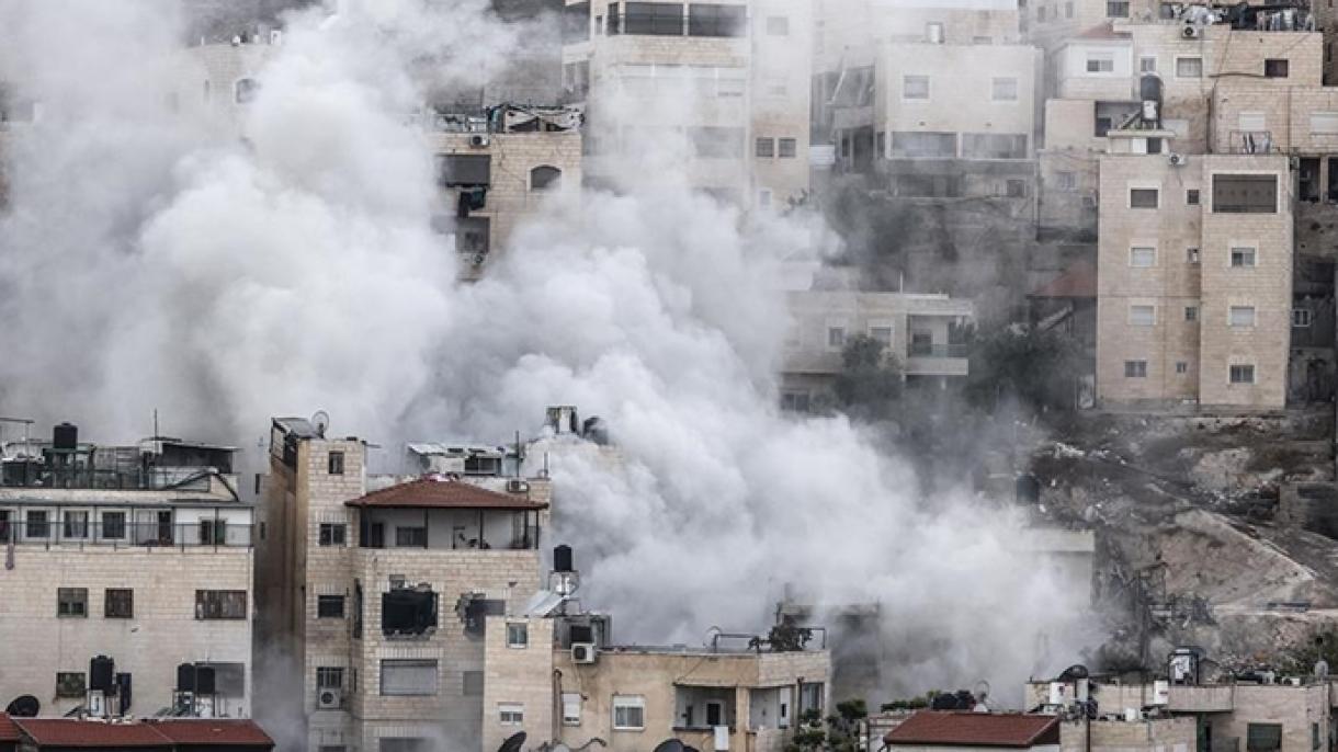 Israelul a bombardat o școală și un spital din Fâșia Gaza