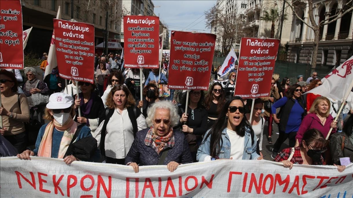Si è svolta  manifetsanzione a Atene e Salonicco per le vittime dell'incidente ferroviario