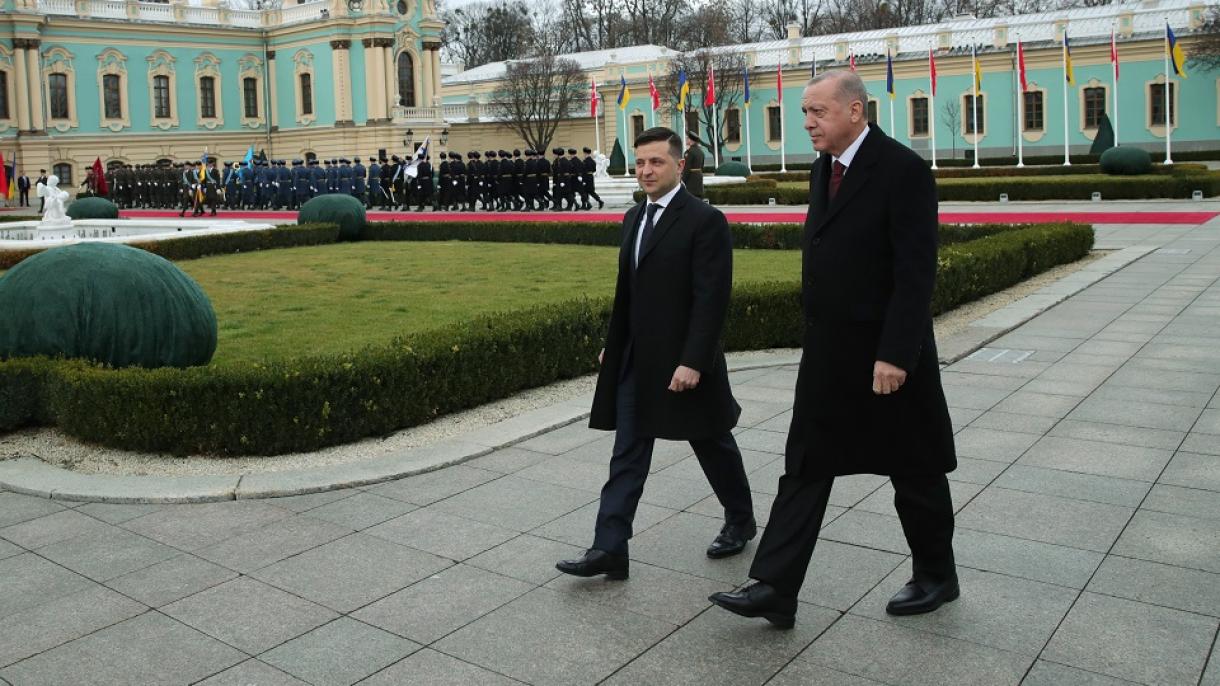 Erdogan visita a Ucrânia para impulsionar o desenvolvimento das relações bilaterais
