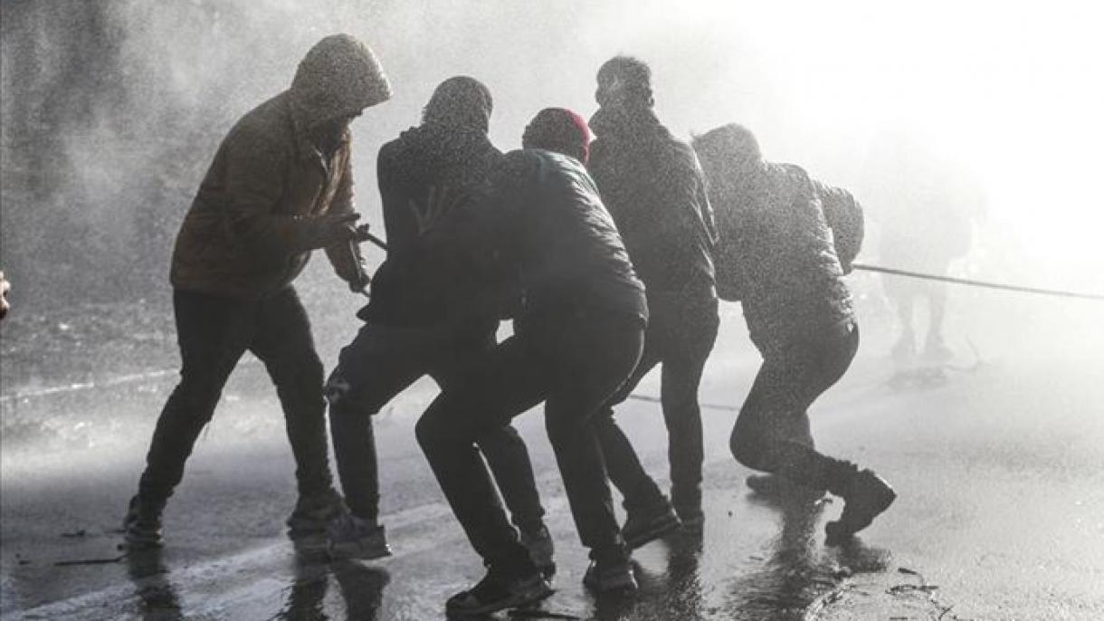 欧盟呼吁希腊调查“对难民施暴”说法