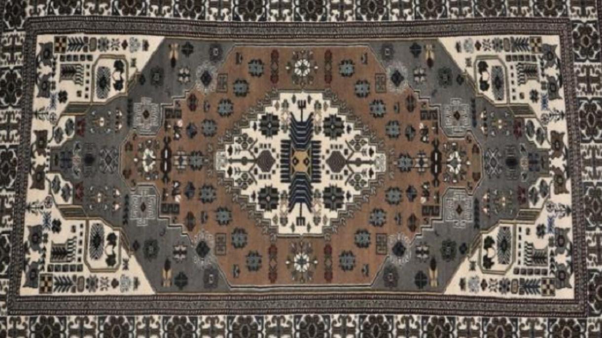 土耳其特色产品 29：埃希麦尤鲁克地毯