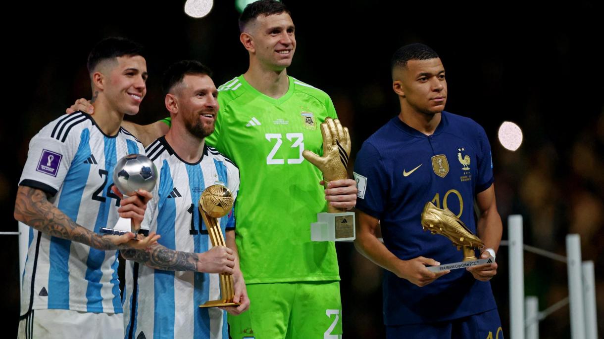 Messi conquistó el balón de oro como el mejor futbolista de Qatar 2022