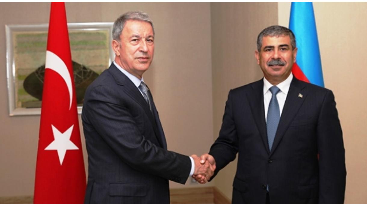 Turquía reitera su apoyo a Azerbaiyán y Libia