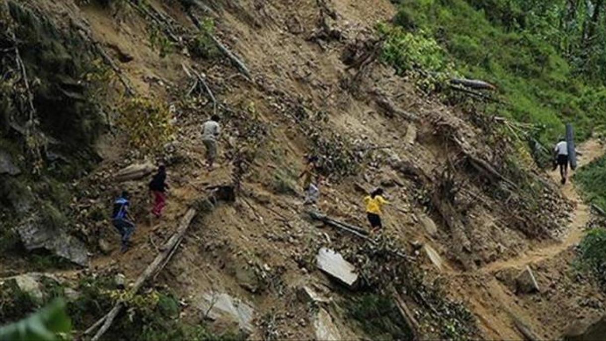 Deslizamiento de tierra causa la muerte de 7 personas de una misma familia en México