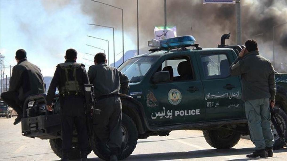 阿富汗一客车遭炸弹袭击11死28伤