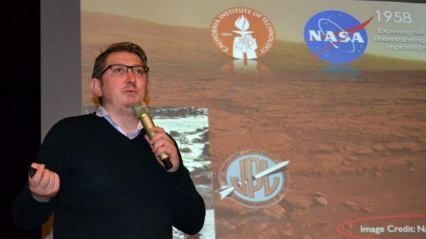 Umut Yıldız, uno de cuatro astrofísicos turcos que trabajan en la NASA