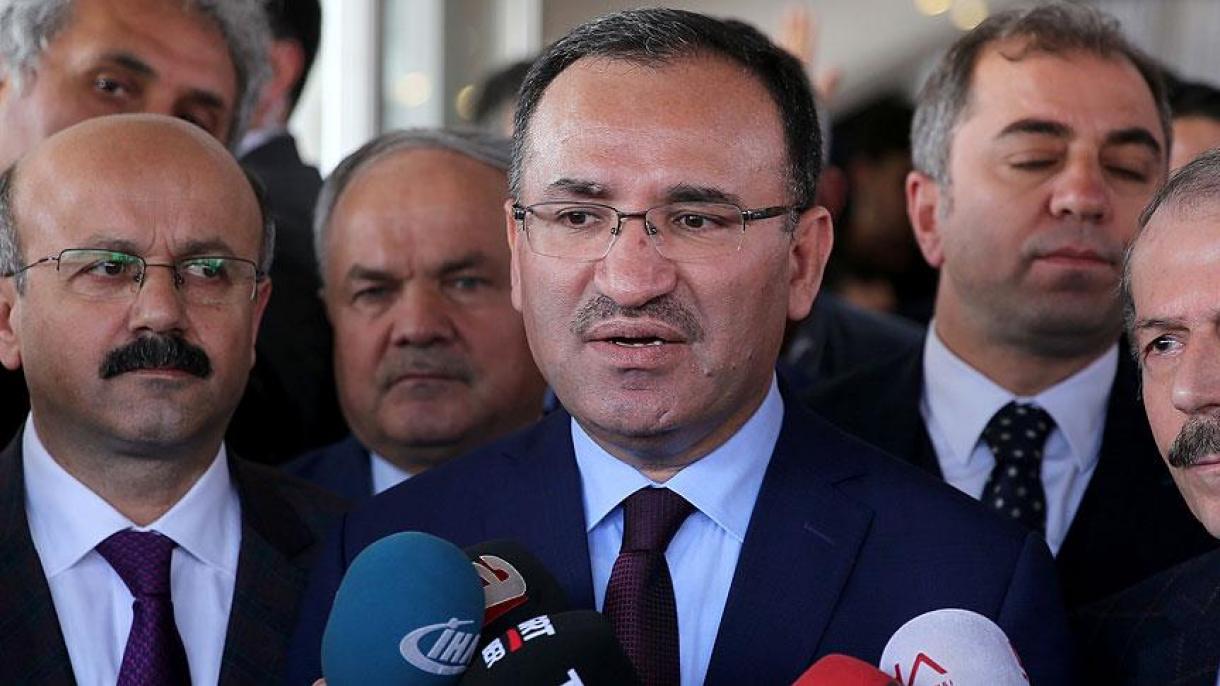 “A retirada da nacionalidade ao cabecilha da FETO não impedirá a sua extradição para a Turquia”