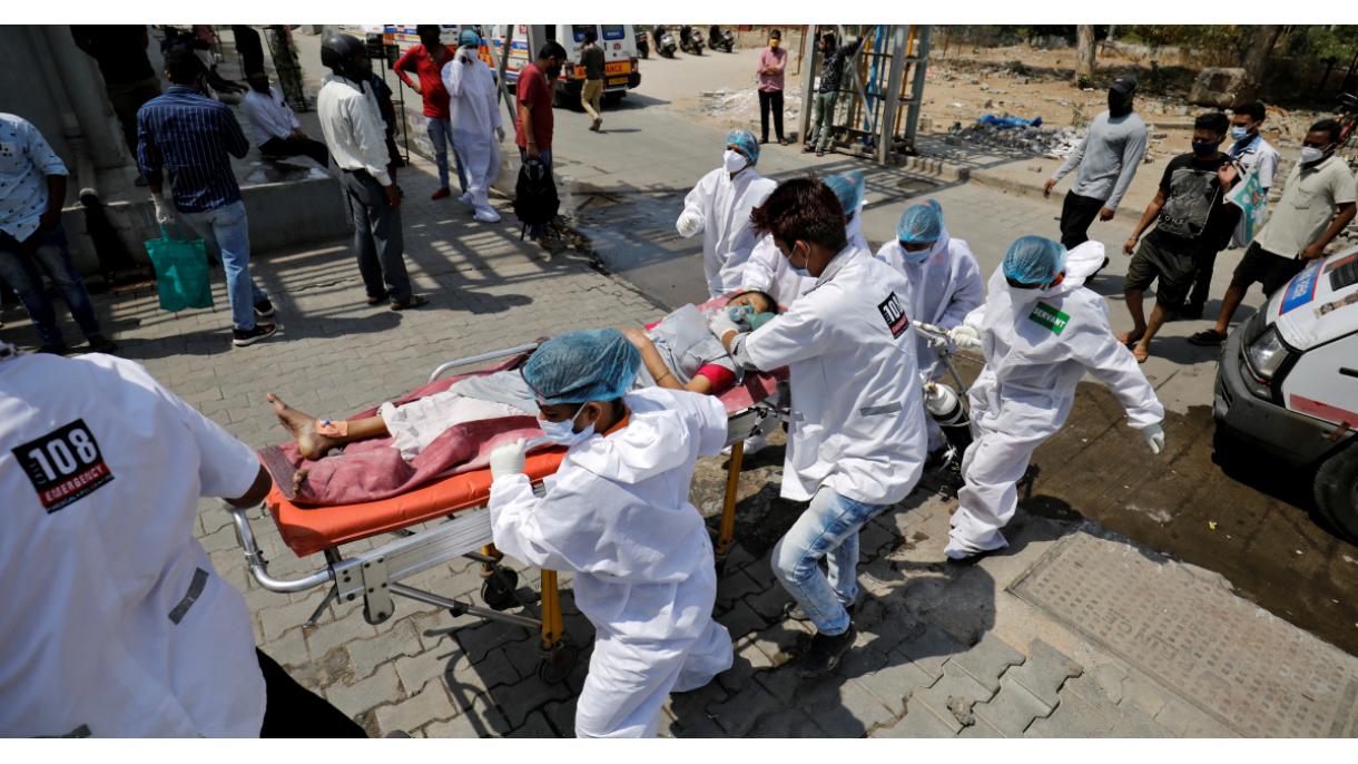 بھارت میں گزشتہ 24 گھنٹون کے دوران کووڈ انیس میں مبتلا 2767 افراد ہلاک