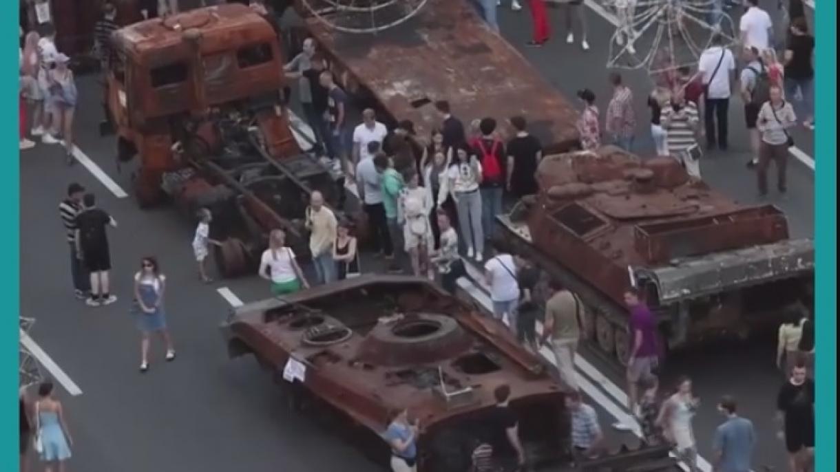 Ուկրաինան ցուցադրում է ոչնչացված ռուսական զրահամեքենաներ Անկախության օրվան ընդառաջ