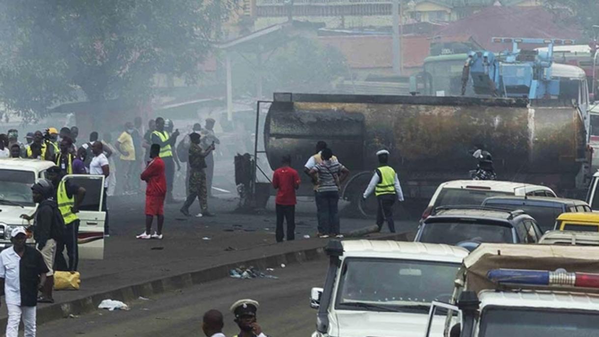 Бројот на загинатите во експлозијата на цистерна со гориво во Сиера Леоне се зголеми на 131 лице