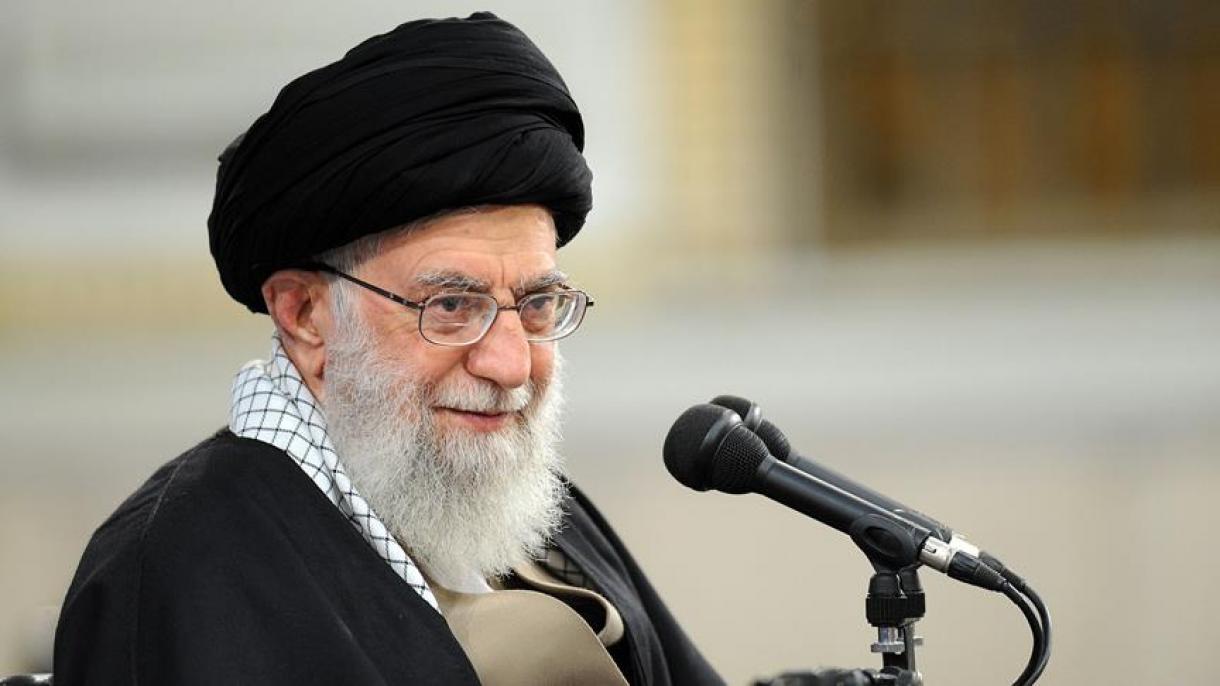 İranın dini lideri məhkumların bir qisminə əfv etdi