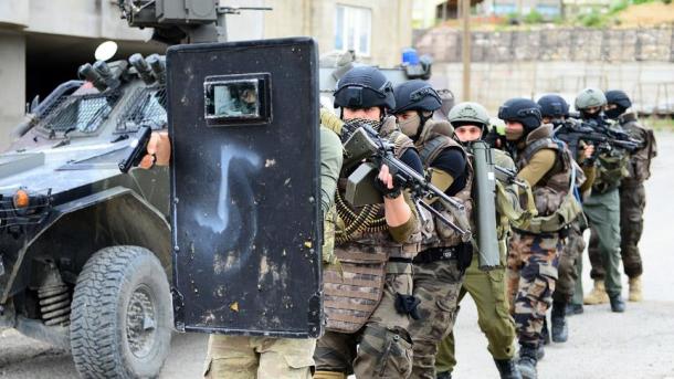 Um soldado morre por disparos dos terroristas em Şırnak