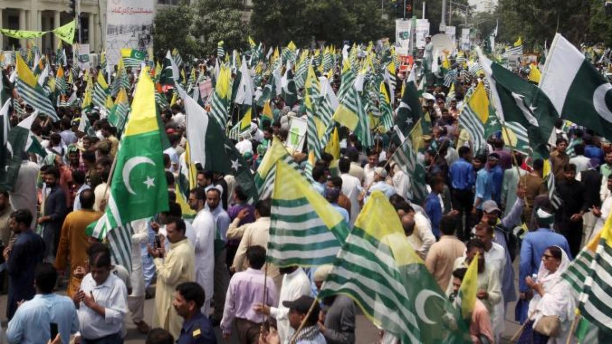 'کشمیر آور' پروگرام کے تحت پاکستان بھر میں بھارت مخالف احتجاجی ریلیاں