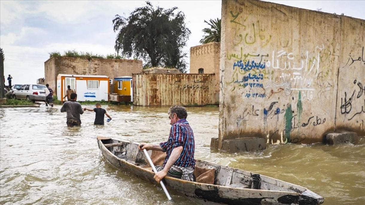 سیلاب‌های شدید در ایران ده‌ها قربانی بجا گذاشت