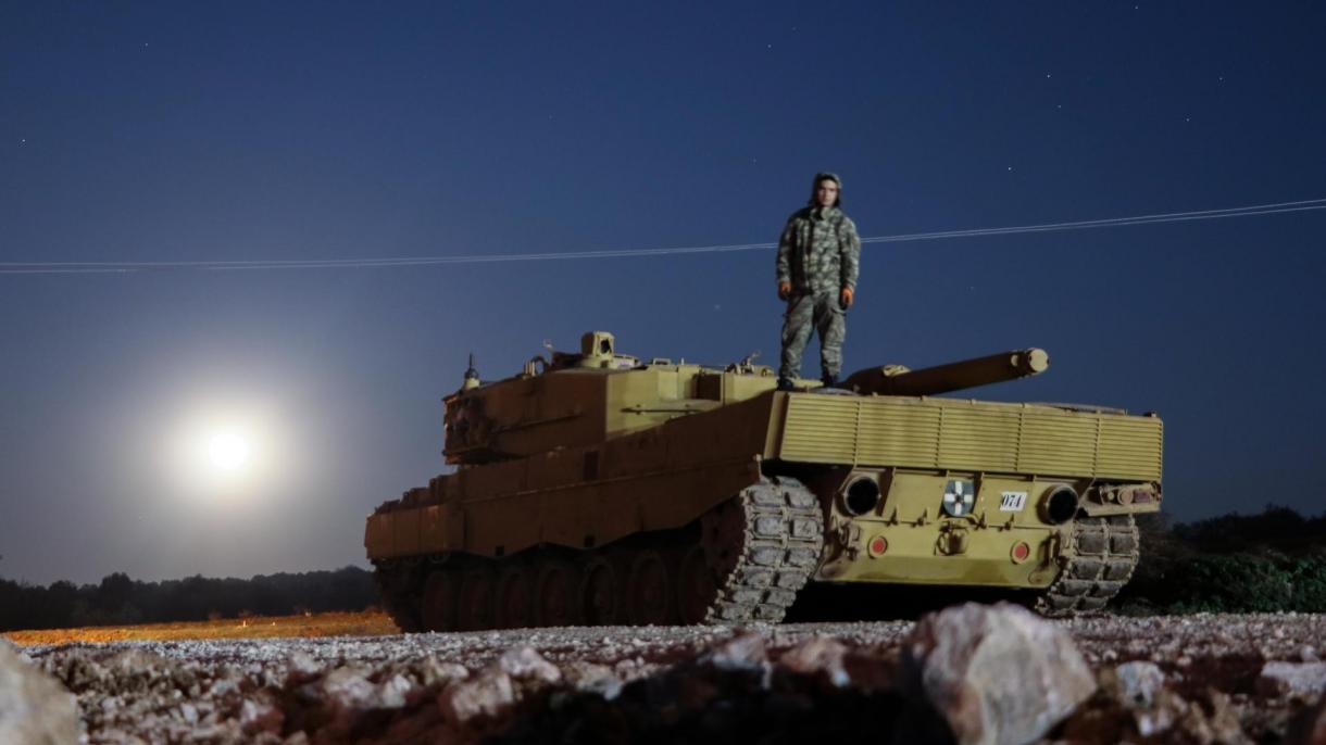 土耳其向伊德利布调运装甲车和坦克