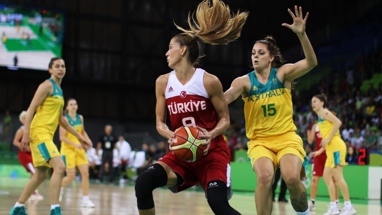土耳其国家女篮以56比61负于澳大利亚队