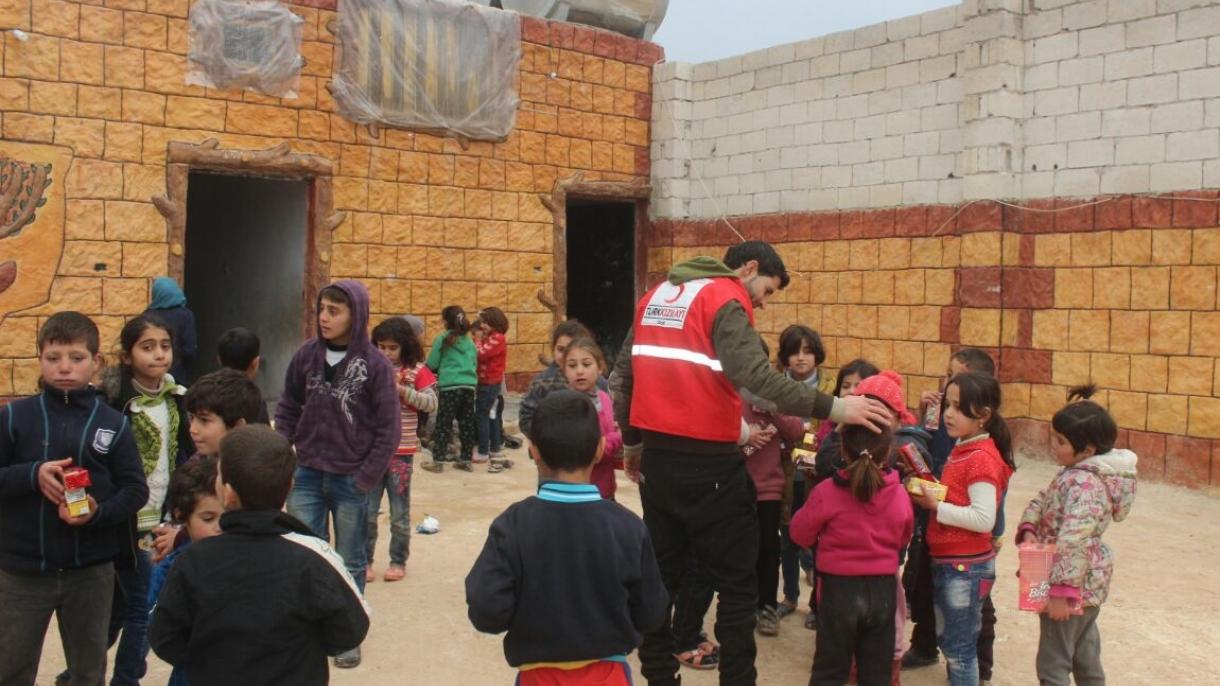 ارسال 32 کامیون حامل کمک‌های بشردوستانه ترکیه به مردم حلب