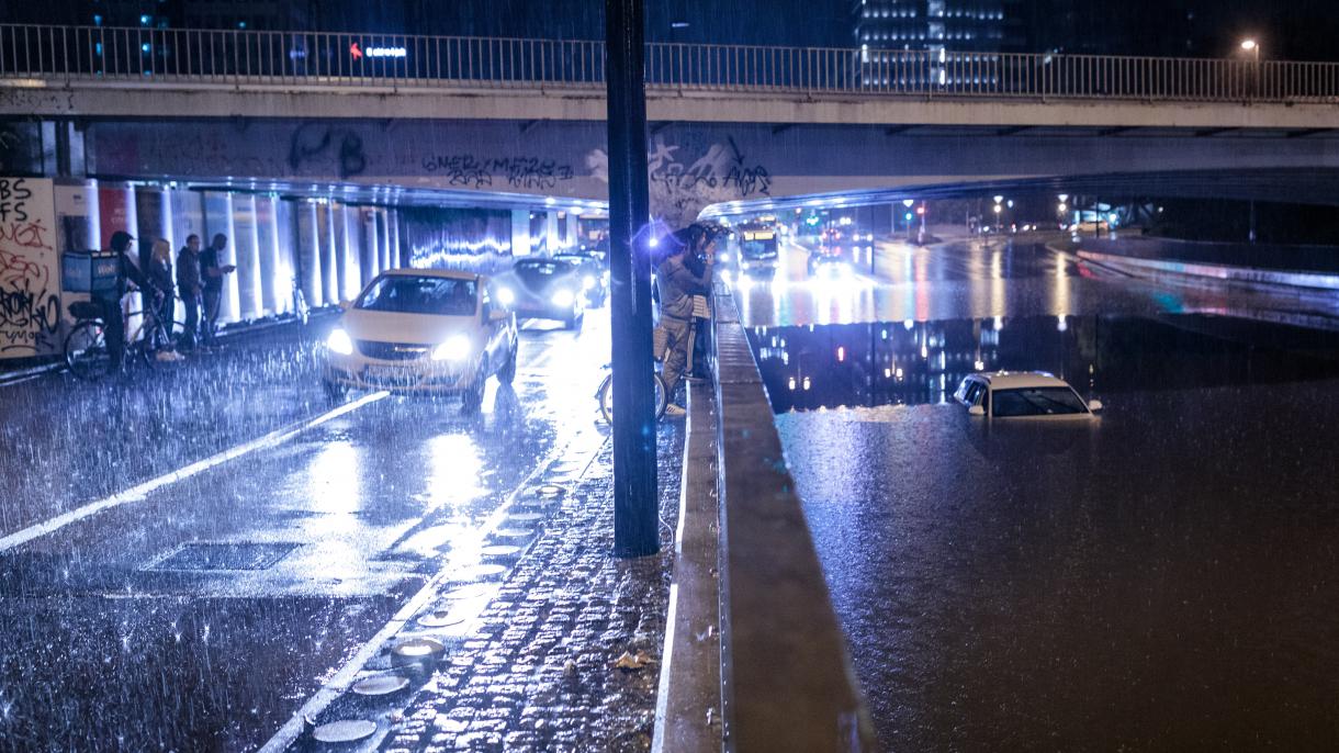 Обилни валежи предизвикаха наводнения в Любляна